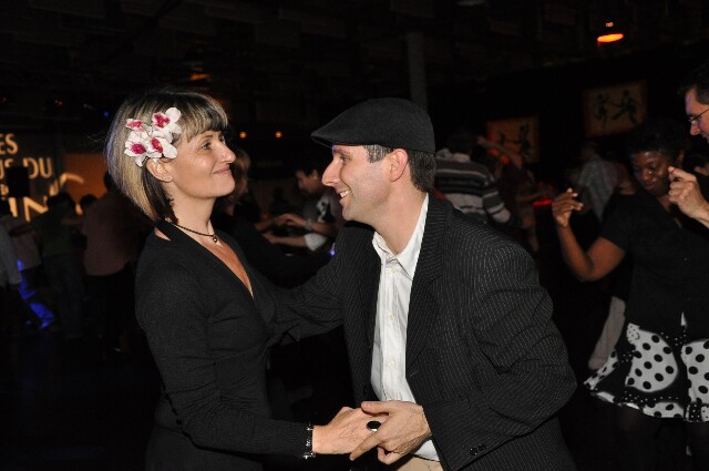 min 2008 11 08 fous swing 282